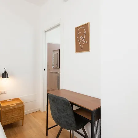 Artstay Exclusive Navigli, Metro & Parking Apartment Mailand