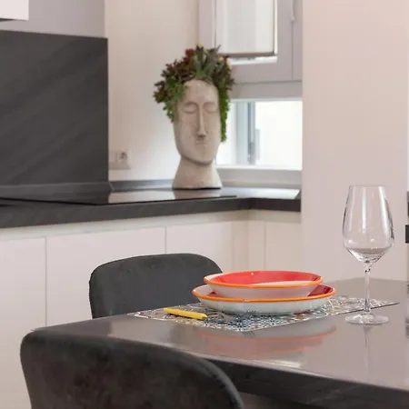 Artstay Exclusive Navigli, Metro & Parking