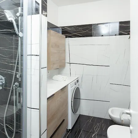 Artstay Exclusive Navigli, Metro & Parking Apartment
