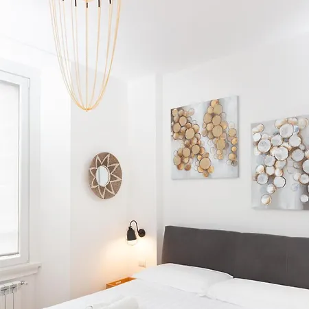 Artstay Exclusive Navigli, Metro & Parking Apartment *