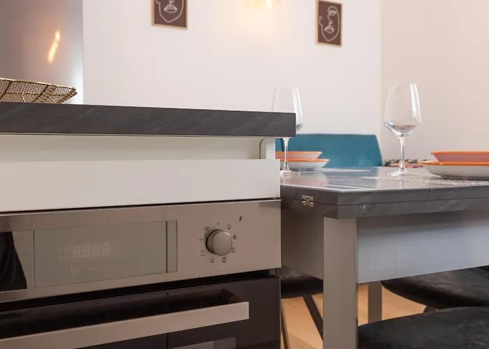 Artstay Exclusive Navigli, Metro & Parking Апартаменты