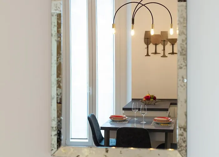 Artstay Exclusive Navigli, Metro & Parking Милан